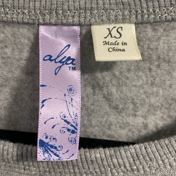Floral Embroidered Gray Sweatshirt - Picture 2 of 10